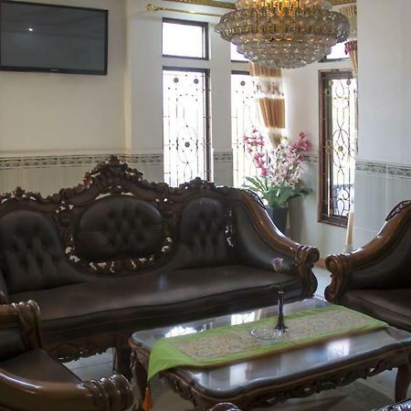 Hotel Wiwi Perkasa 2 Indramayu Buitenkant foto